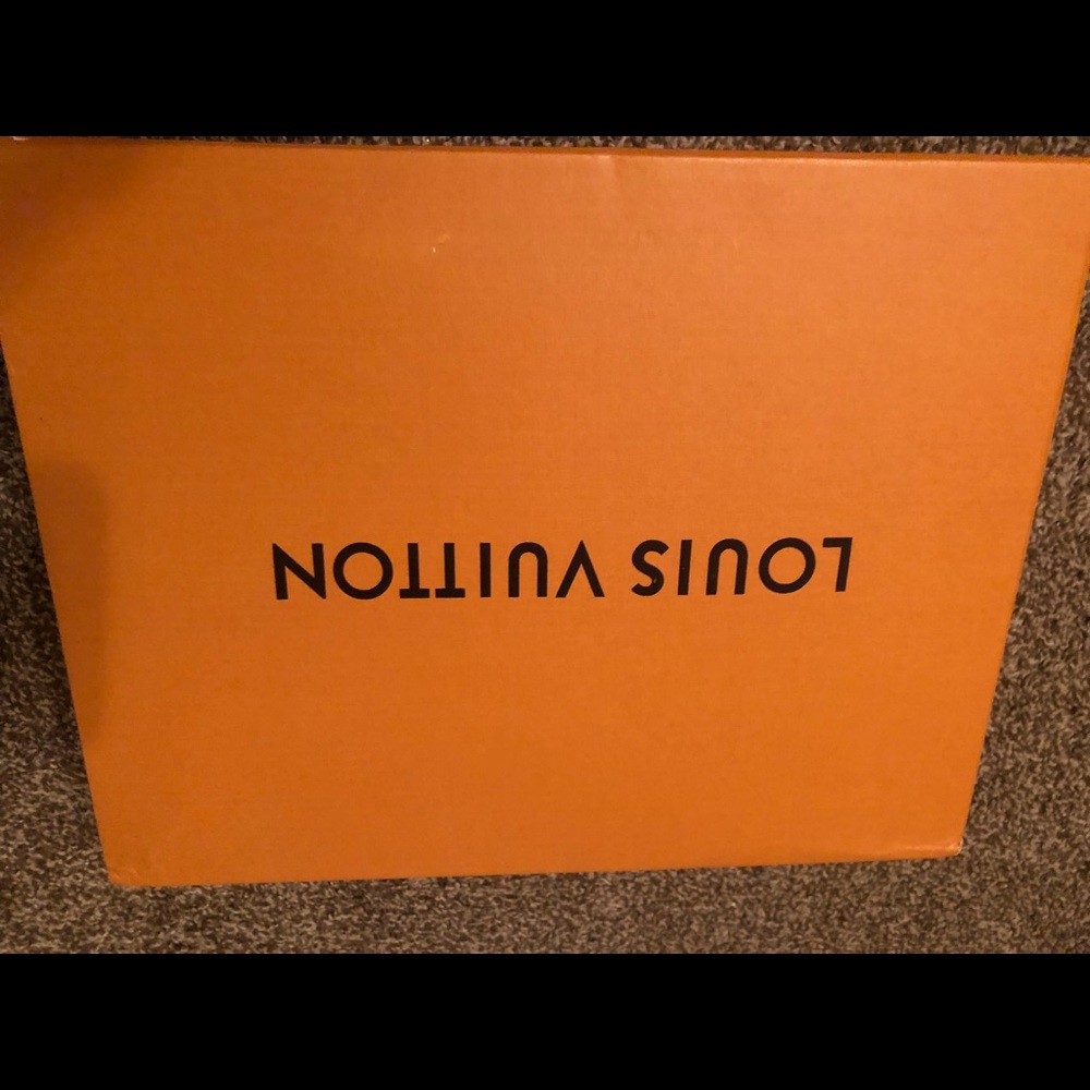 Louis Vuitton Men’s Run Away Pulse Sneaker